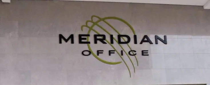 Case Condomínio Meridian Office